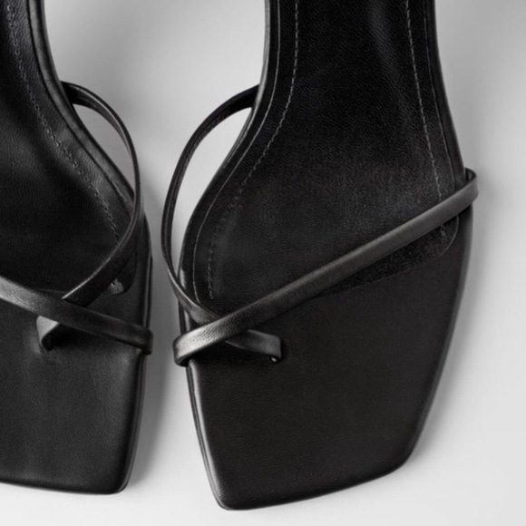Zara NWOT strappy Square toe mid heel sandal - Picture 4 of 5